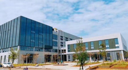 中國-東盟(欽州)華為云計(jì)算及大數(shù)據(jù)中心 計(jì)算機(jī)軟硬件研發(fā)的前沿探索