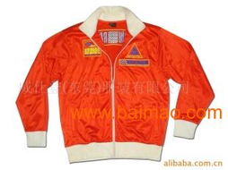 供應外貿服裝、庫存服裝及瑞麗風格針紡織品 多樣化選擇與市場前景